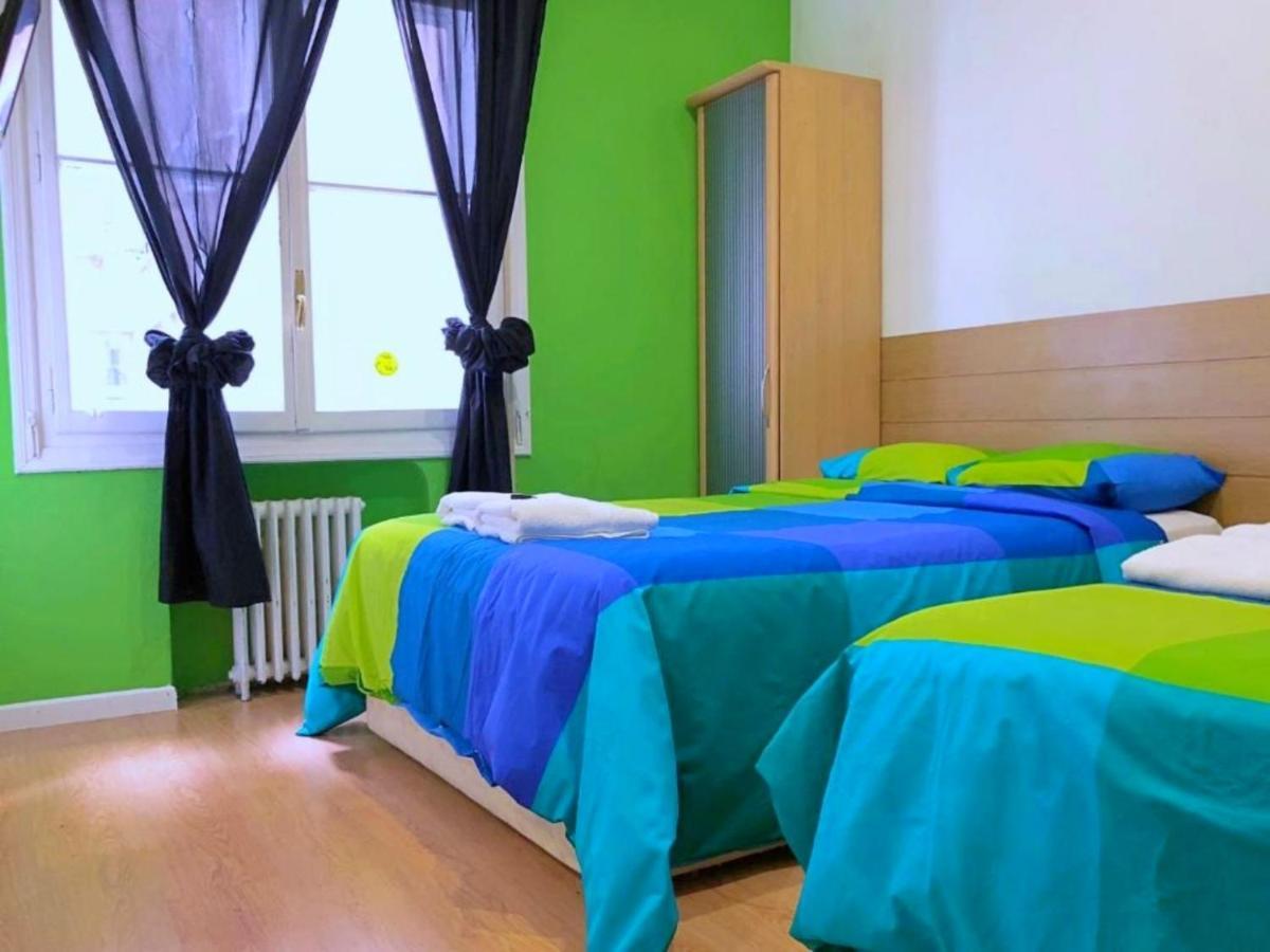 Apartamentos Smartrenting Gran Via マドリード エクステリア 写真